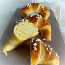 Lade das Bild in den Galerie-Viewer, Backmari Strizzi - süßer Hefeteig Bio Backmischung gluten&weizenfrei-vegan 350g