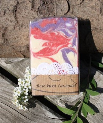 Stutenmilchhof Gallistl Rose küsst Lavendel Seife 85g